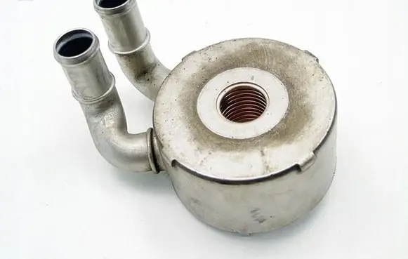 Mazda 6 Engine oil radiator L8CHOS