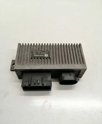 Renault Scenic I Glow plug pre-heat relay 7700111525
