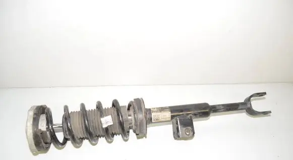 BMW 5 G30 G31 Front shock absorber/damper 6896026 31316896026 6882570