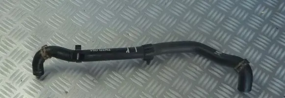 Land Rover Range Rover Sport L494 Engine coolant pipe/hose FPLA7752CA