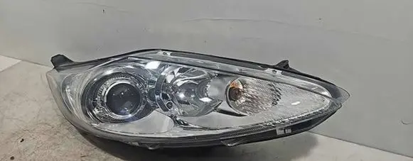 Ford Fiesta Headlight/headlamp 8A6113W029CE 24704506