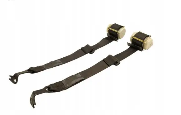 Volkswagen Golf V Front seatbelt 