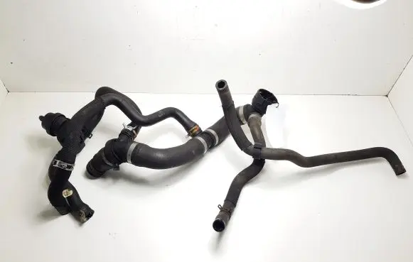 Volvo V60 Engine coolant pipe/hose 31474864 31338891
