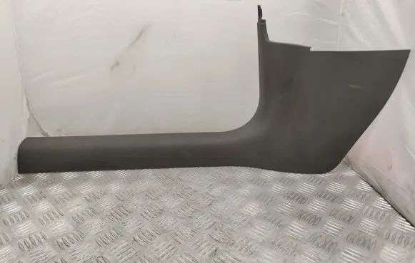 Audi A4 S4 B8 8K Front sill trim cover 8K2867271D