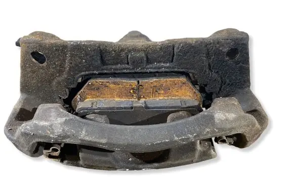 Mazda CX-3 Front brake caliper 