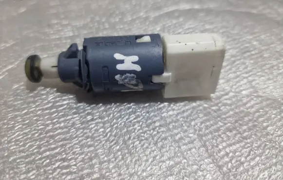 Renault Modus Brake pedal sensor switch 8200168238