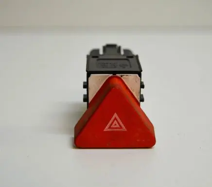 Volkswagen Tiguan Hazard light switch 5N0953509A