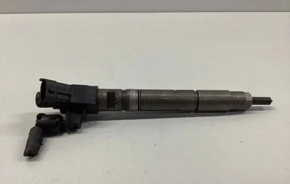 Volvo V70 Fuel injector 0445116046