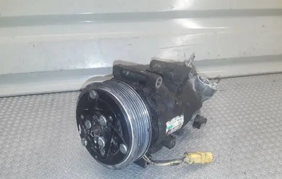 Citroen DS3 Air conditioning (A/C) compressor (pump) 9671216280
