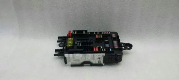 BMW 1 F20 F21 Fuse box set 9261111
