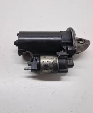 Mercedes-Benz C W204 Starter motor A0061512501 0001115047