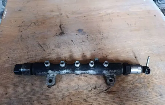 Lexus IS 220D-250-350 Fuel main line pipe 8945860010