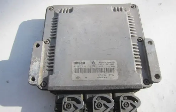 Renault Espace III Engine control unit/module 0281010178 7700115492 7700115494