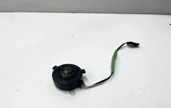 Volkswagen Touareg II Front door high frequency speaker 3C0035411D