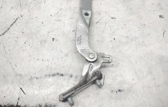 Honda FR-V Engine bonnet/hood hinges