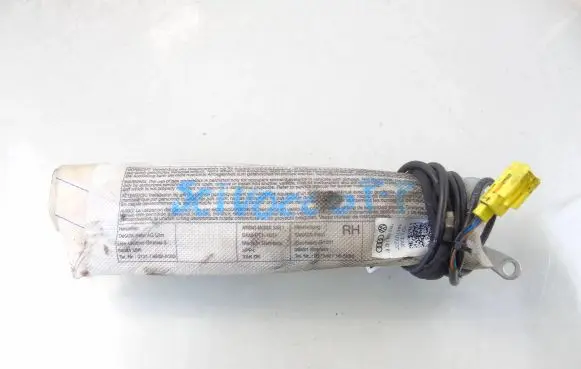 Volkswagen Scirocco Seat airbag 1K8880242B