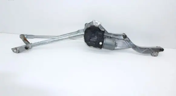 Mercedes-Benz CLS C219 Front wiper linkage and motor A2198200240