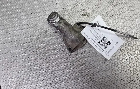 Volvo S70 V70 V70 XC Engine coolant pipe/hose 3531391