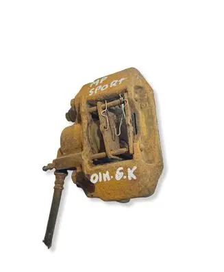 Mitsubishi Pajero Sport I Rear brake caliper 