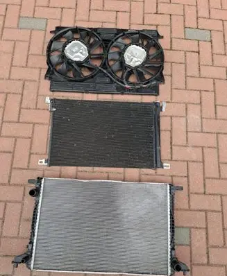 Porsche Cayenne (9Y0 9Y3) Radiator set 4N0121251C 4M0816411B 8W0121003D