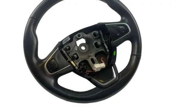Renault Clio IV Steering wheel 484007822R