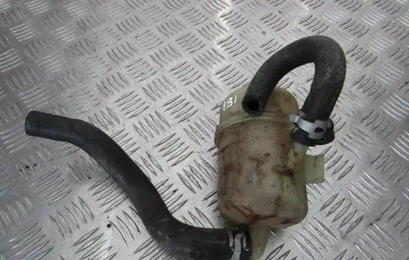 Mazda Premacy Power steering fluid tank/reservoir