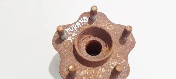 Nissan Murano Z50 Rear wheel hub
