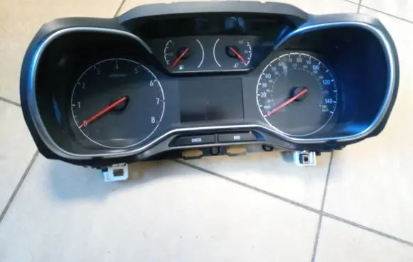 Opel Combo E Speedometer (instrument cluster) 9830954280 NE68048