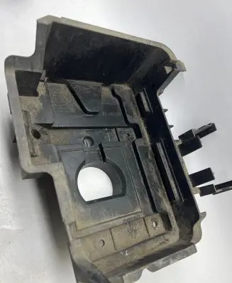 Saab 9-5 Battery box tray cover/lid 5248059
