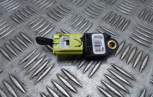 Toyota Verso Airbag deployment crash/impact sensor 898310F040