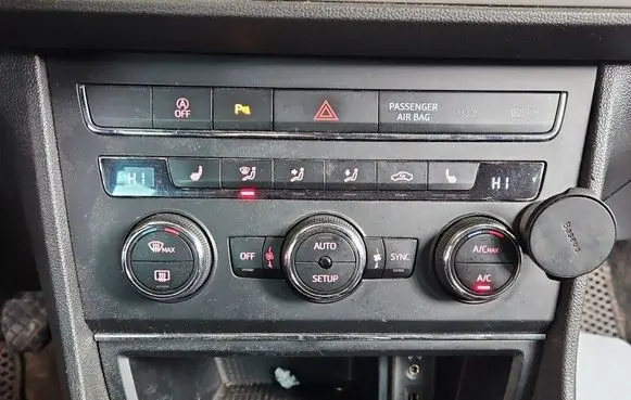 Seat Leon (5F) Climate control/heater control trim 5F0907044J IMPRK1580098