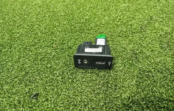 USB socket connector