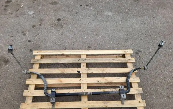Mercedes-Benz GL X166 Front anti-roll bar/sway bar A166323146501
