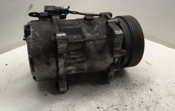 Volkswagen Sharan Air conditioning (A/C) compressor (pump) YM2H19D629BA
