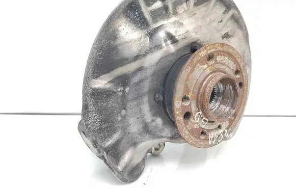 Mercedes-Benz GLE (W166 - C292) Rear wheel hub spindle/knuckle A1863570205 7081