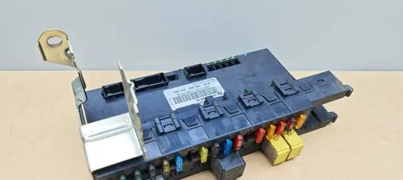 Mercedes-Benz CLK A209 C209 Fuse module 2095450301