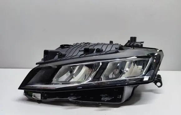 Peugeot 308 Headlight/headlamp 9839286380