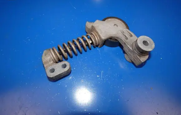 Volvo S60 Timing belt tensioner 