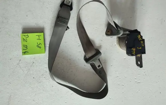 Renault Scenic I Front seatbelt 432478C