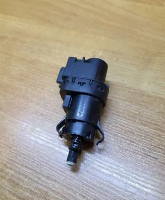 Volvo S40 Brake pedal sensor switch 3M5T13480AC U3NFA