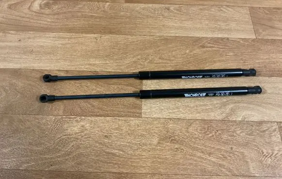 Volvo V50 Tailgate/trunk strut/damper 