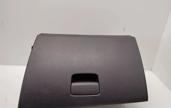 Mercedes-Benz CLA C117 X117 W117 Glove box 17668000919 B10554 A10200