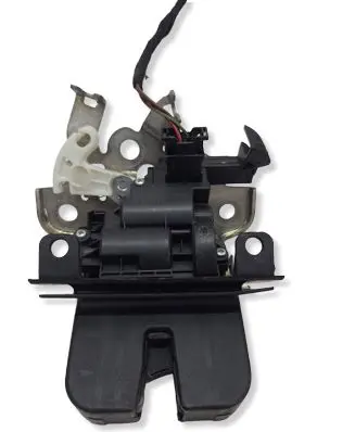 Seat Toledo IV (NH) Tailgate/trunk/boot lock/catch/latch 5E0827505
