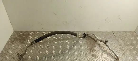 Volkswagen Touran III Air conditioning (A/C) pipe/hose 5Q0816743D