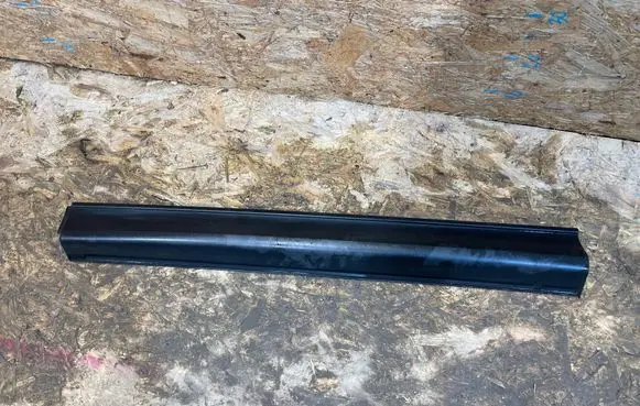 Mazda CX-5 II Front door trim (molding) KB7W-51RB1 S2510G186-M