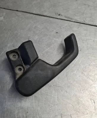 Volkswagen PASSAT B3 Engine bonnet (hood) release handle 357823533