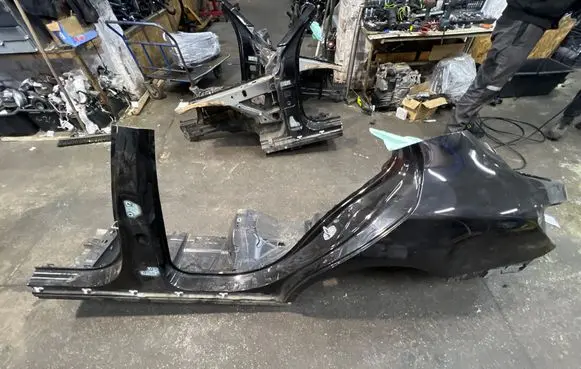 Mercedes-Benz C W205 Rear quarter panel 