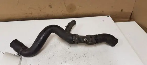 Volkswagen PASSAT B6 Engine coolant pipe/hose 1K0121087H 06F122101A 3C0122101AE