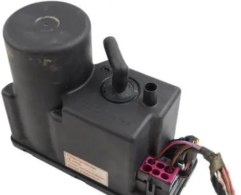 Audi A4 S4 B5 8D Central locking vacuum pump 4A0862257A