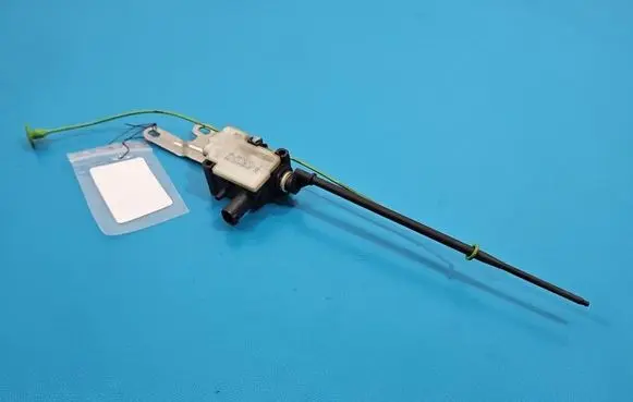 BMW X6 E71 Fuel tank cap lock motor 7190533 IMPRK1542445